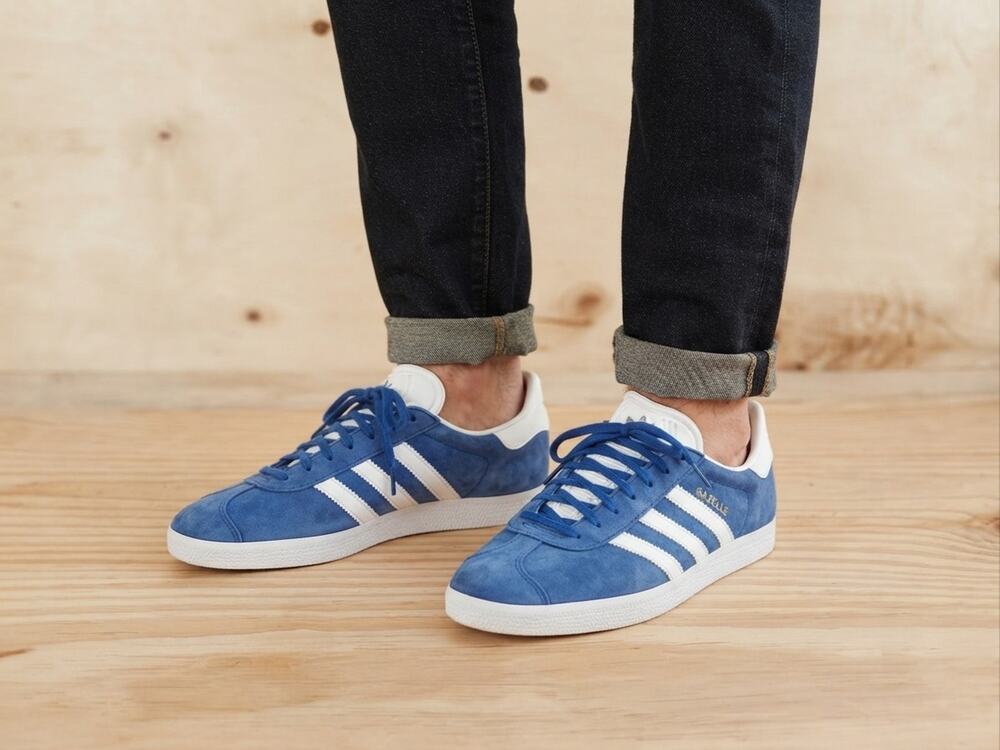 Adidas Gazelle Royal Blue White Suede Sneakers Men's Size 10.5 US / EU 44.3